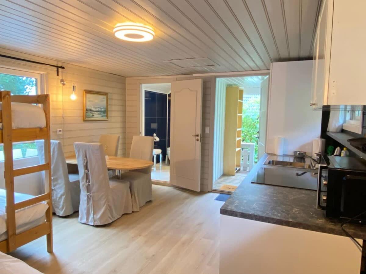 Kveldsro Cabin In Nice Surroundings Kristiansand Exterior foto